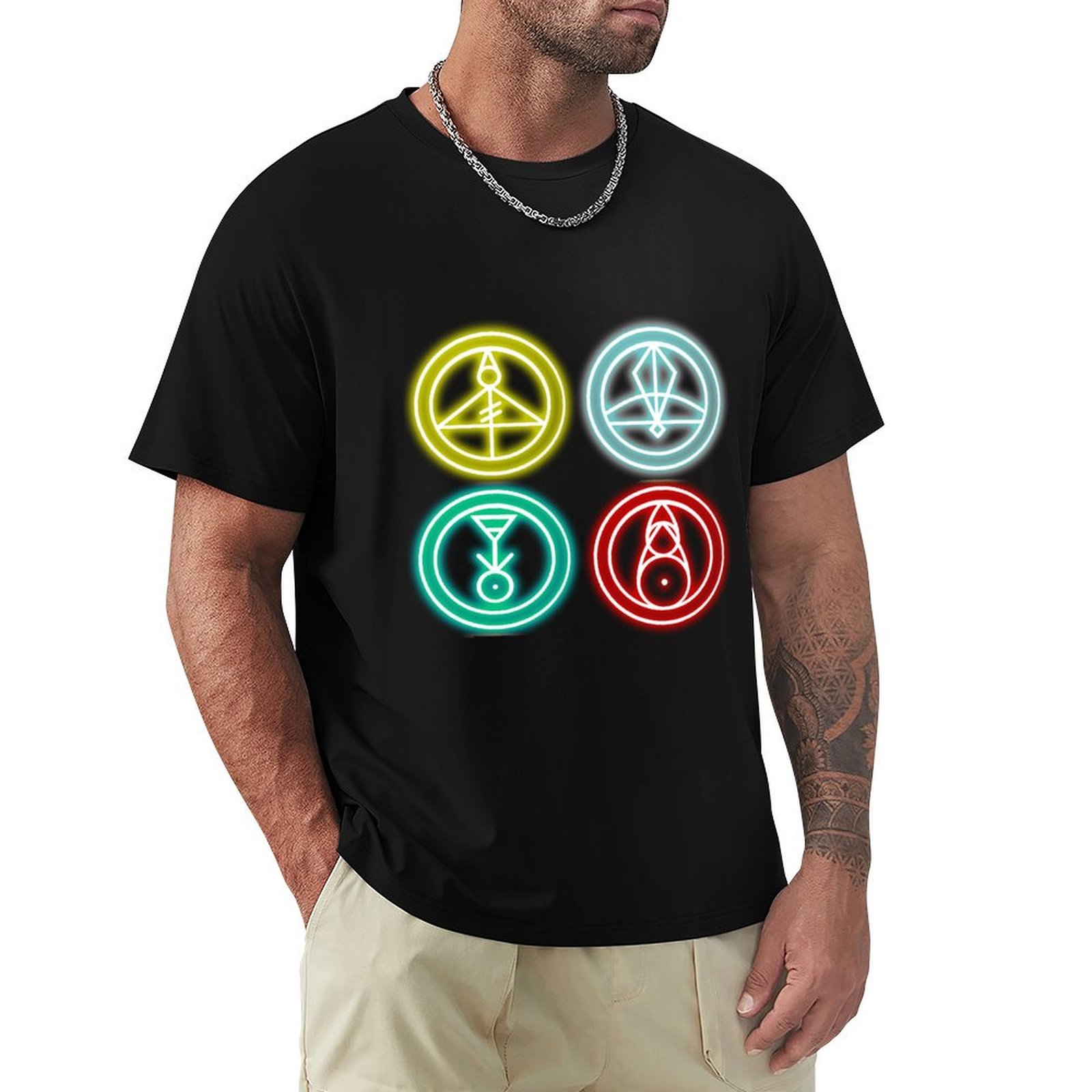 Group Glyphs - Glowing T-Shirt - Outdoor Sportsman Group recension och pris